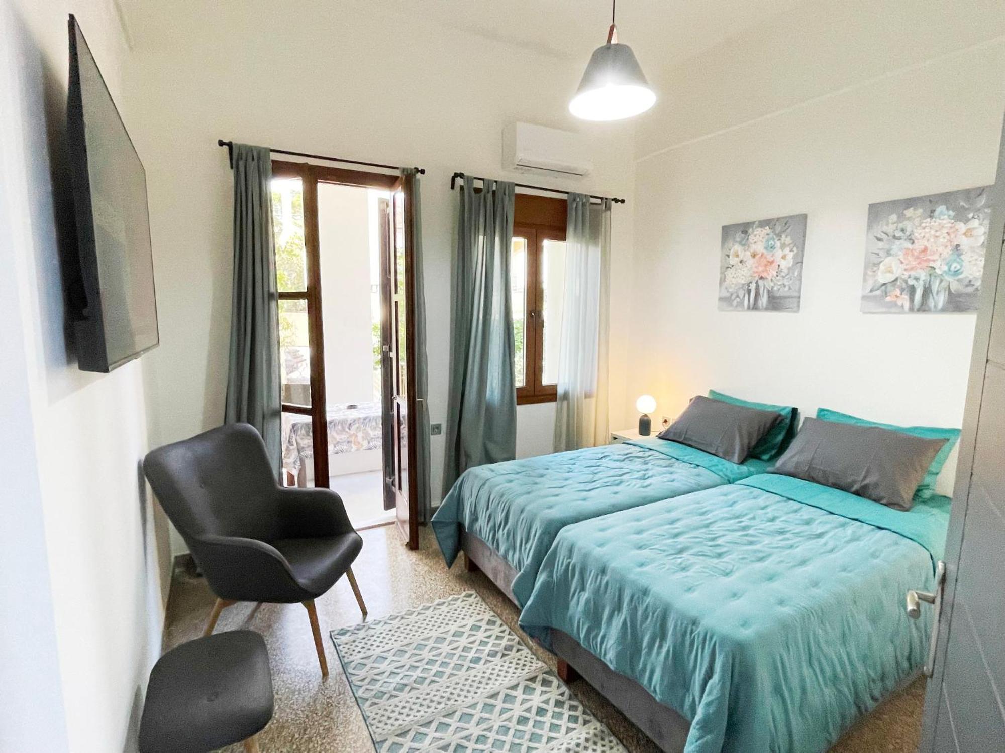 Naos-sea Front Vacation By Chania Center בית נופש חאניה
