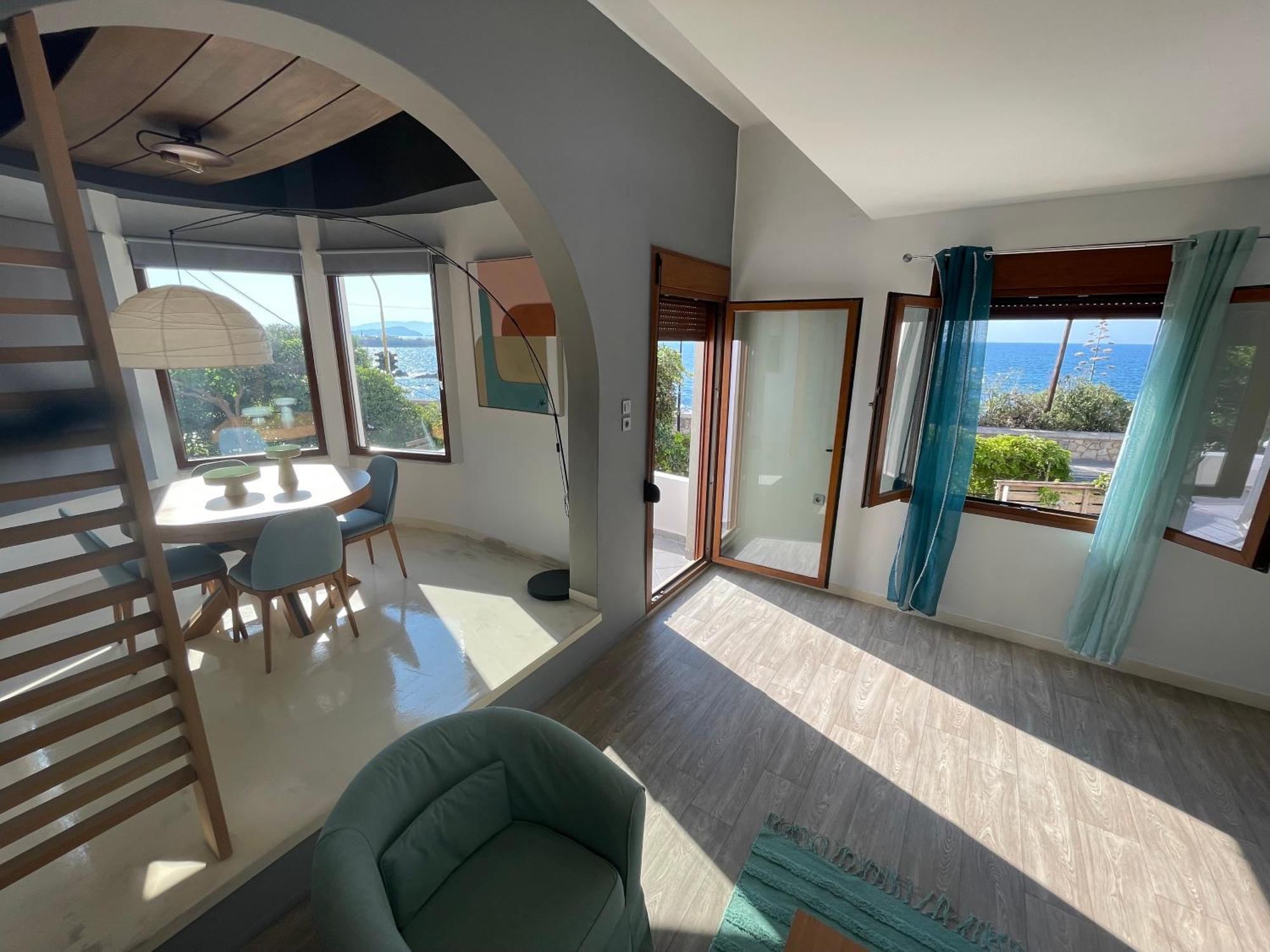 Naos-sea Front Vacation By Chania Center Tatil Evi
