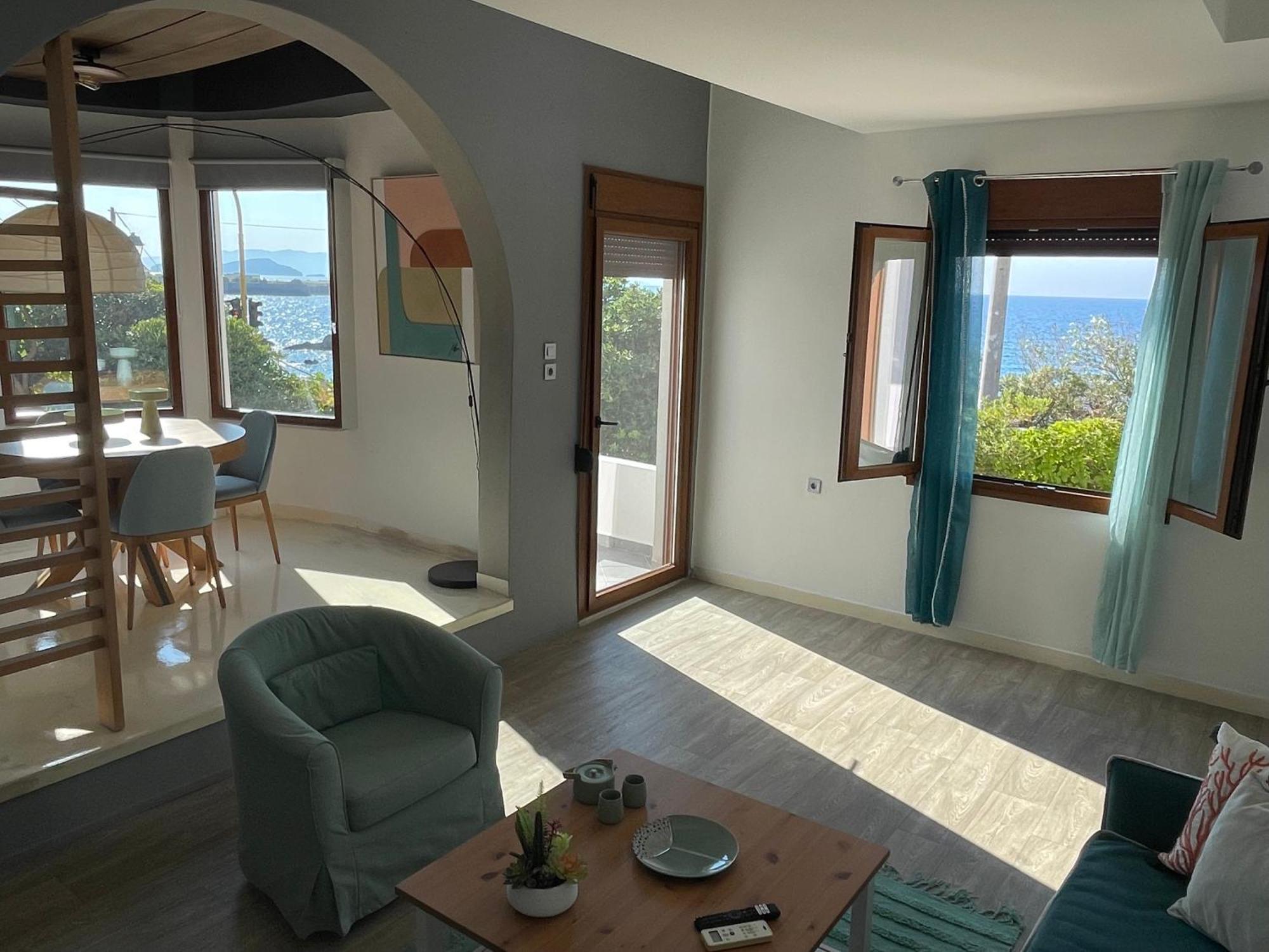 בית נופש Naos-sea Front Vacation By Chania Center